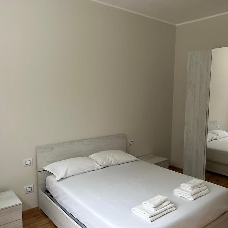 Moscova Luxury Bruno Apartment Milan Exterior photo